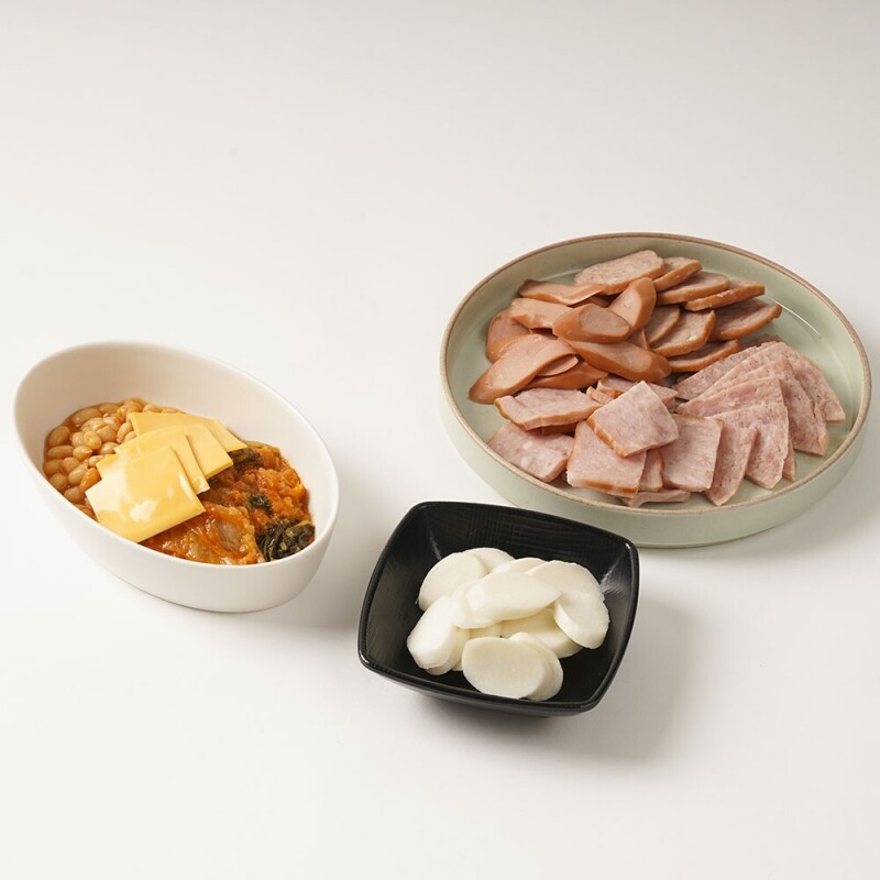 주식회사 더프레시에프앤비,[픽맛집] 모둠햄 부대찌개 밀키트 658g(2~3인분)