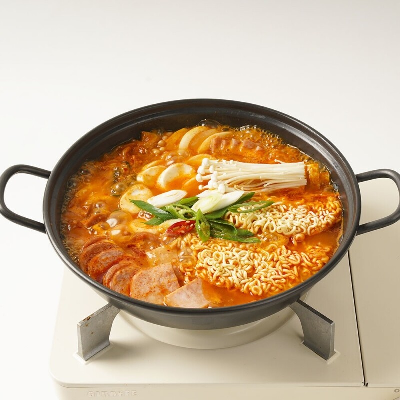 주식회사 더프레시에프앤비,[픽맛집] 모둠햄 부대찌개 밀키트 658g(2~3인분)